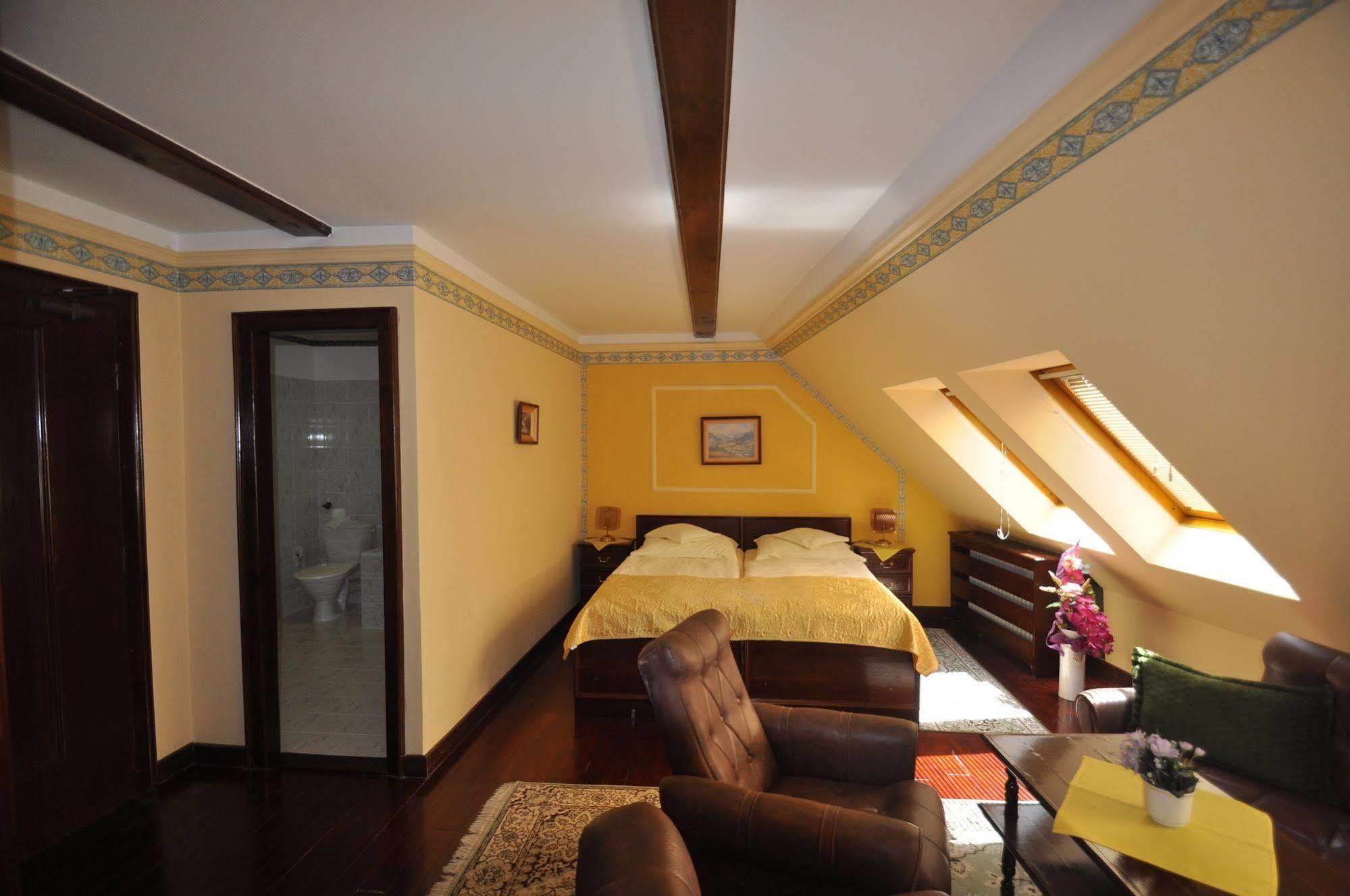 Hotel Barbakan Levoca Bagian luar foto